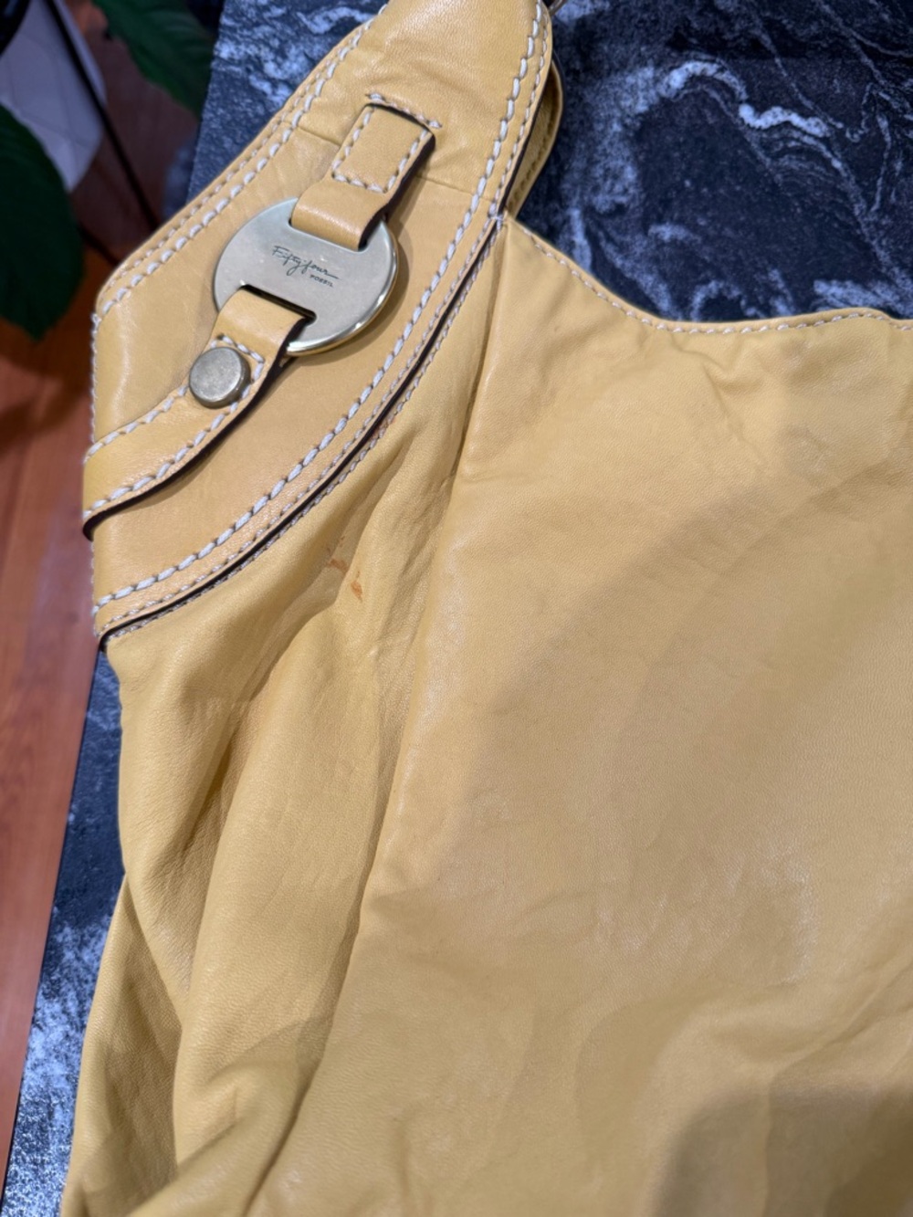 Fossil “Fifty-four” Yellow Leather Hobo Bag - Picture 11 of 11